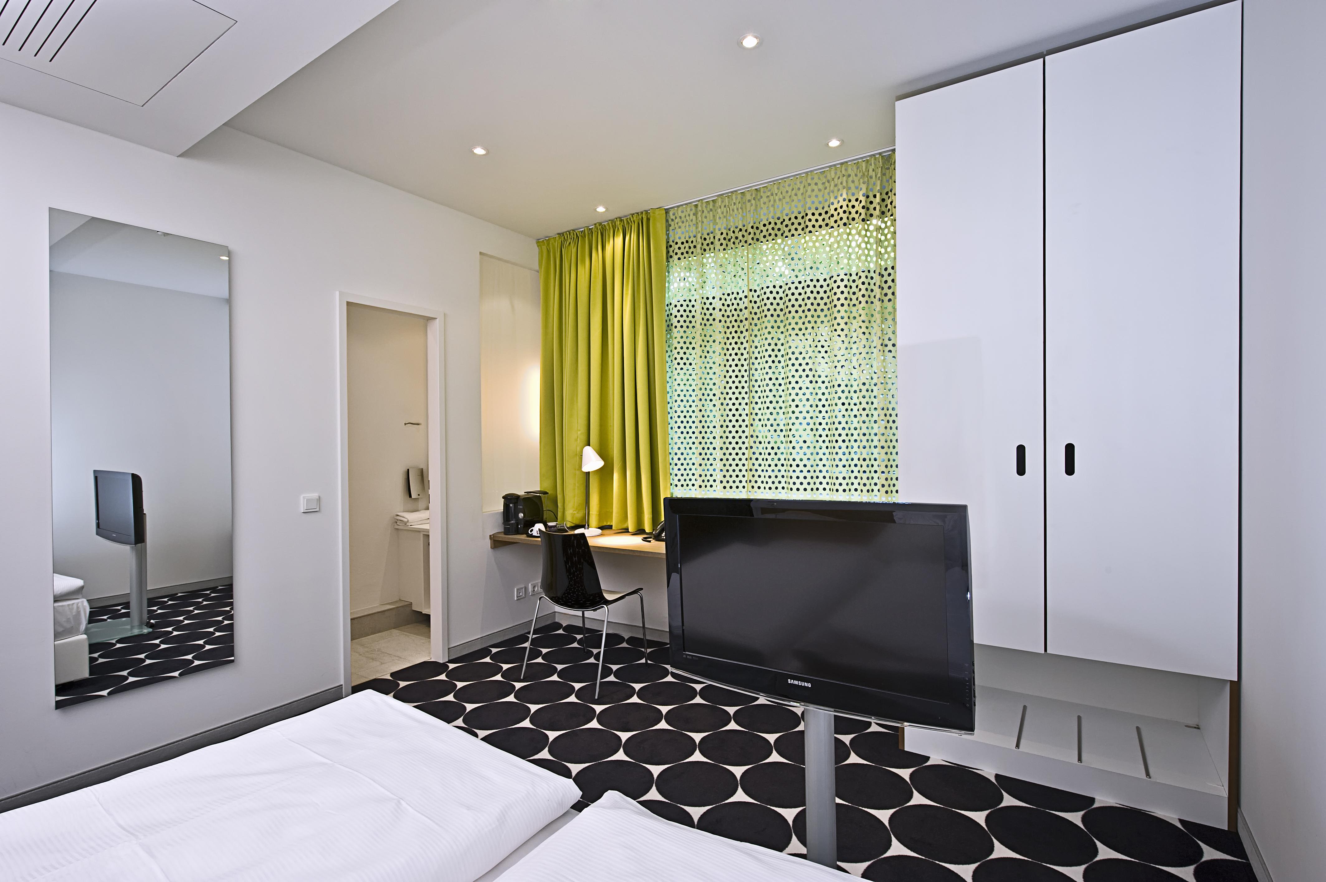 Tryp By Wyndham Frankfurt Hotel Frankfurt am Main Exterior photo